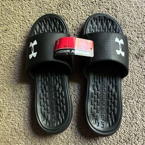 New Mens Under Armour Size 12 Slides